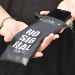 TOCA No Signal Sleeve RFID Schutzhülle Clearance