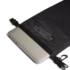 TOCA No Signal Sleeve RFID Schutzhülle Clearance