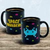 Mad Monkey Space Invaders Logo Tasse mit Metallic Finish Outlet