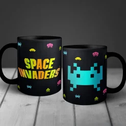 Mad Monkey Space Invaders Logo Tasse mit Metallic Finish Outlet